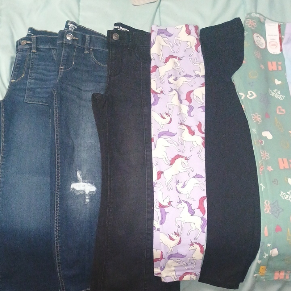 Wonder Nation Denim and Patterned Leggings Set